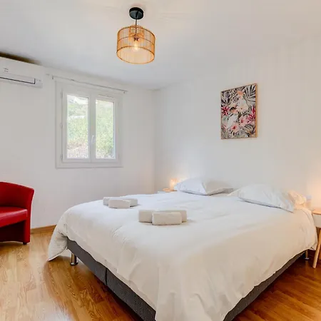 펜션 Havre De Paix - Wifi, Ac, Parking, 4 Pers 니스